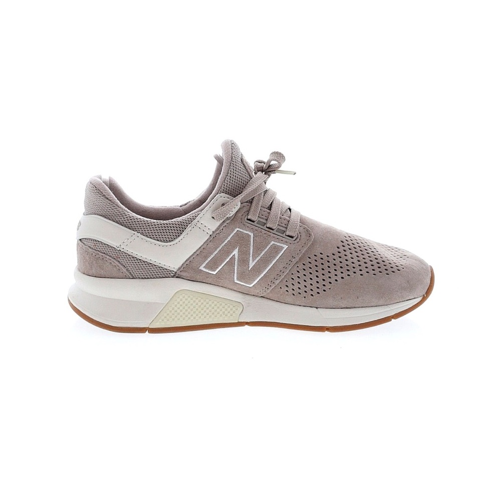 New Balance sneakers size 7